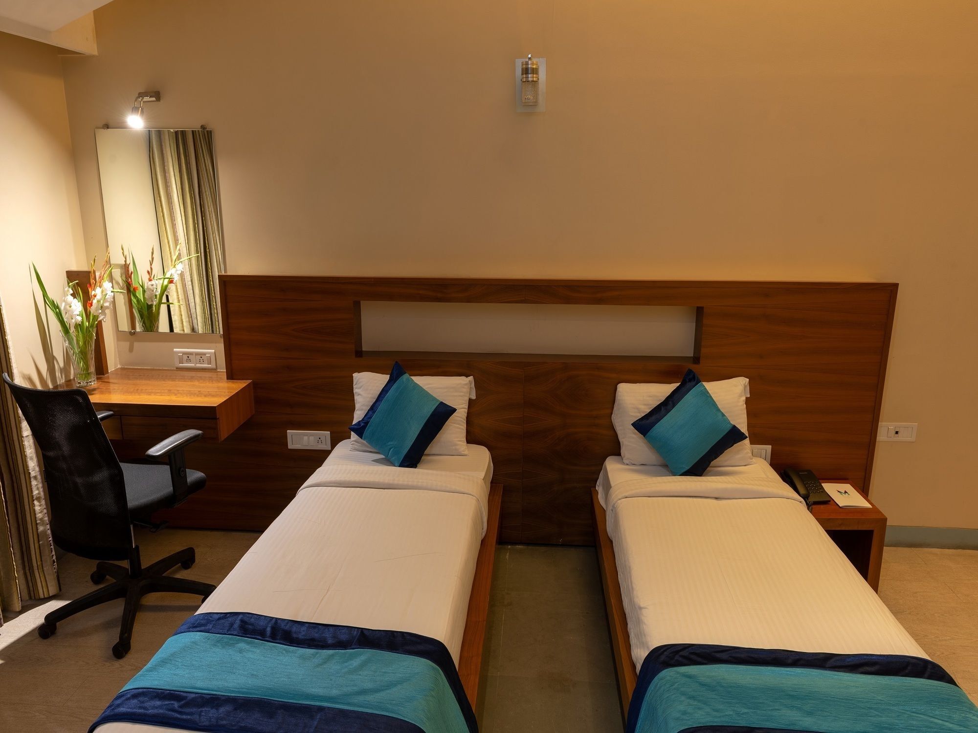 Hotel Mint Koregaon Park Púna Kültér fotó
