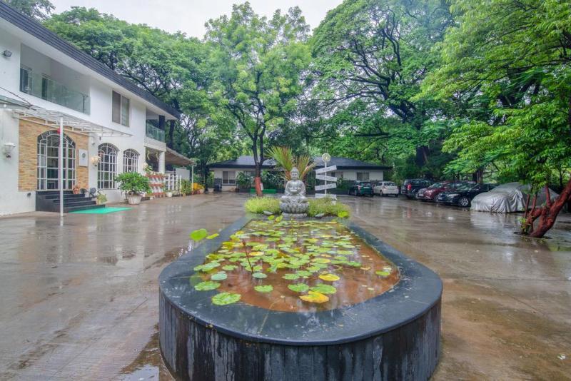 Hotel Mint Koregaon Park Púna Kültér fotó